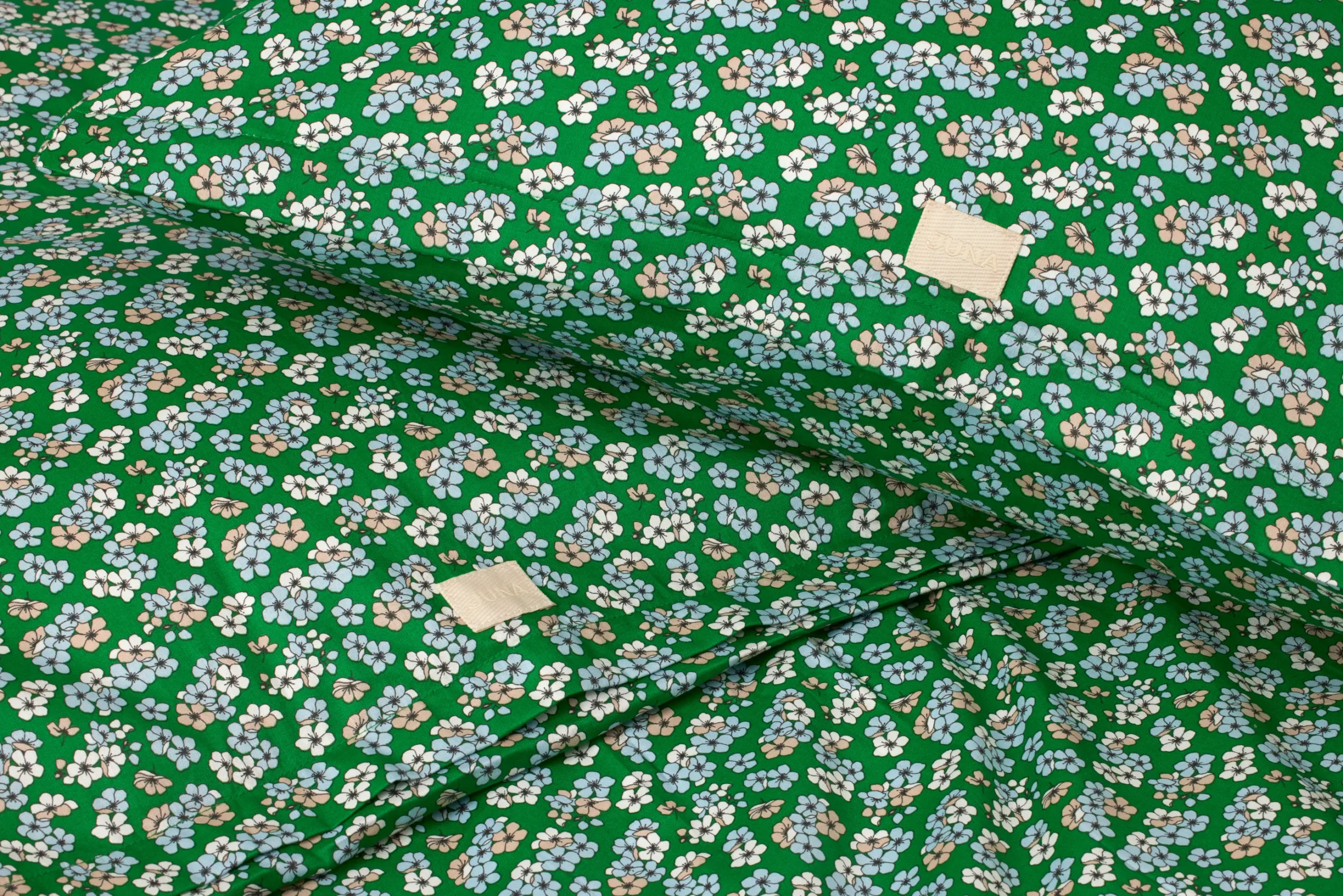 JUNA Pleasantly Sengetøy 140x220 cm grønn DK - Kjøb her