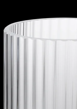 Lyngby Porcelæn Lyngby Vase H20.5 klar munnblåst glass