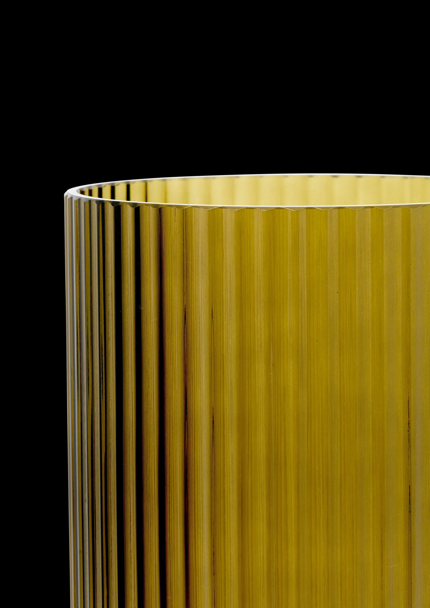 Lyngby Porcelæn Lyngby Vase H31 olivengrønn glass