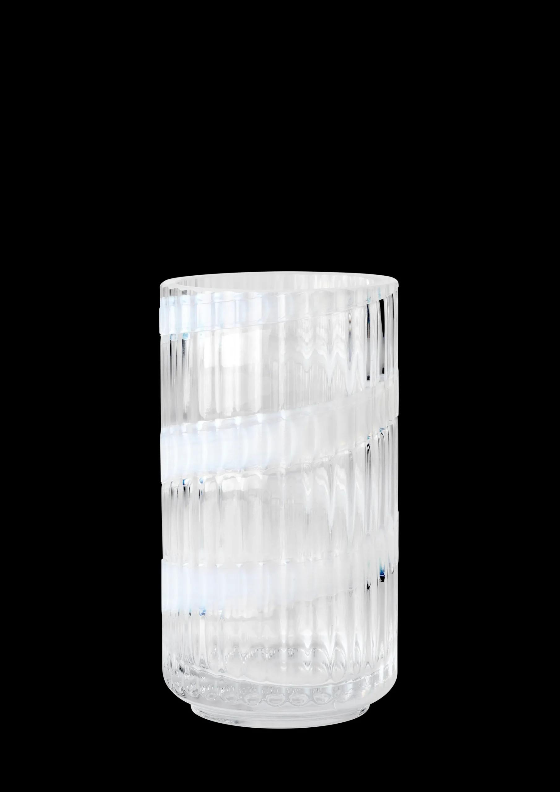 Lyngby Porcelæn Vase H15.5 cm swirl white munnblåst glass