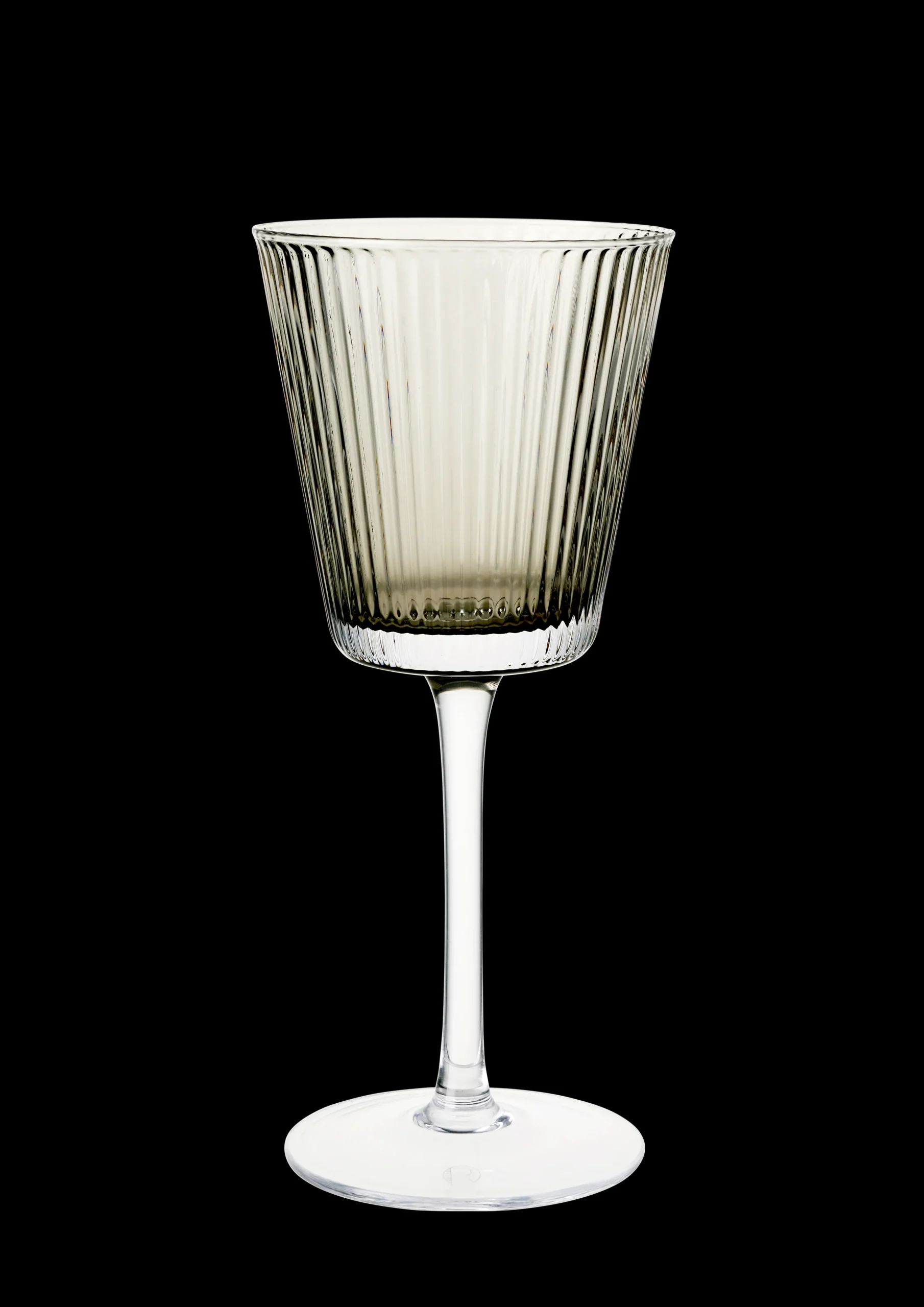Rosendahl Grand Cru Nouveau Vinglass 18 cl smoke 2 stk.